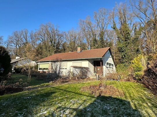 Schönes Einfamilienhaus mit Traumgrundstück am Faberwald