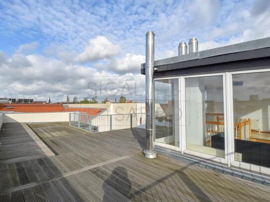 PENTHOUSE-MAISONETTE MIT AUFDACHTERRASSE UND TRAUMBLICK ÜBER BERLIN-MITTE