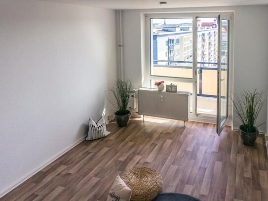 Direkt am Rosenhof gelegene 1-Raum-Wohnung mit Balkon