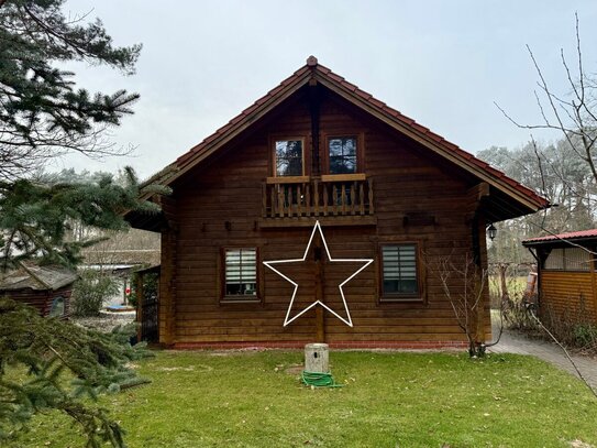 NACHHALTIG UND VERKEHRSGÜNSTIG GELEGEN|Einfamilienhaus mit Wintergarten, Sauna und Kamin