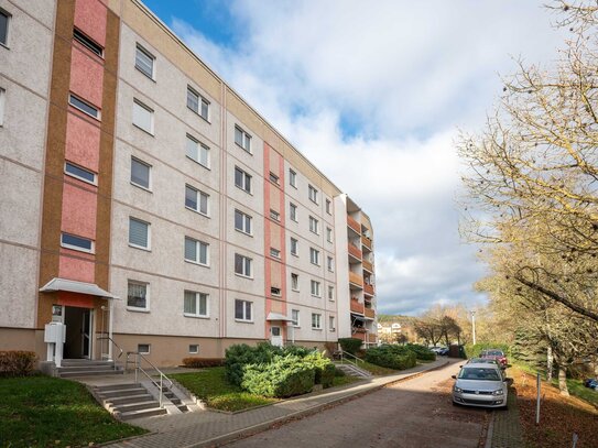 Bezugsfreie 2 Zimmer Wohnung in Jena Winzerla