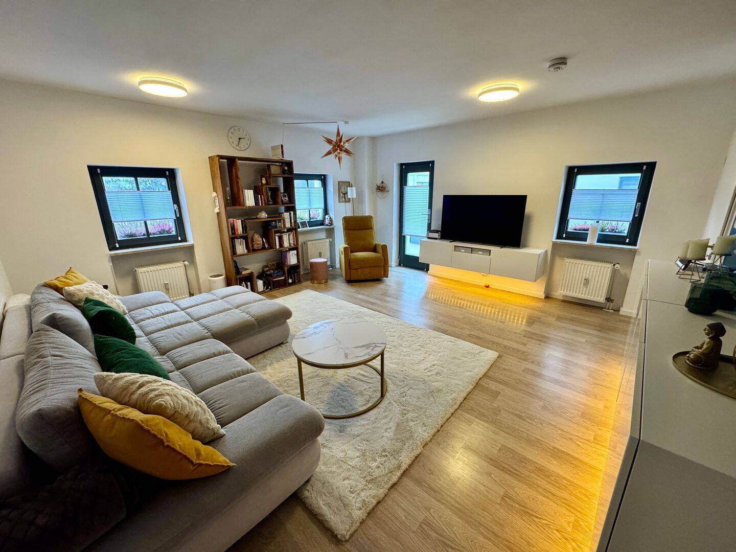 Großzügiges 5-Raum-Einfamilienhaus mit Wohnküche in Dresden Altleuben