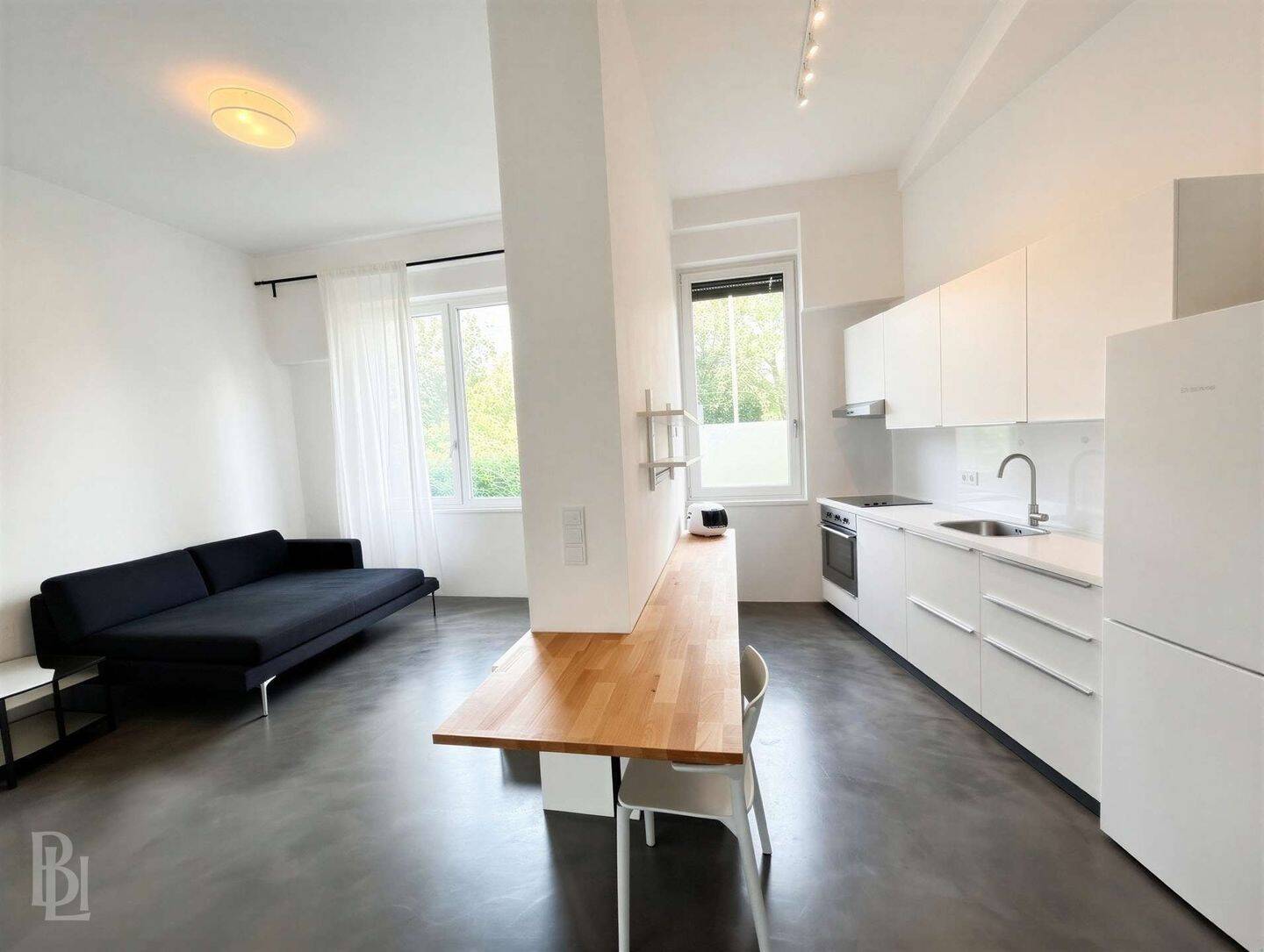 Langfristig inkl. Möbel - großzügiger Loft mit Südbalkon fast am Potsdamer Platz - Photo 1