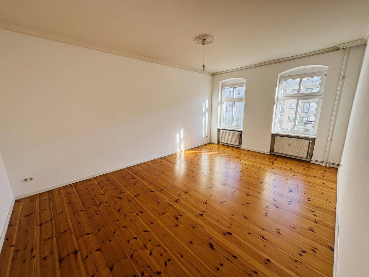 Altbauwohnung am Hermannplatz! *KEINE ANRUFE|NUR SCHRIFTLICHE ANFRAGEN* - Foto 1