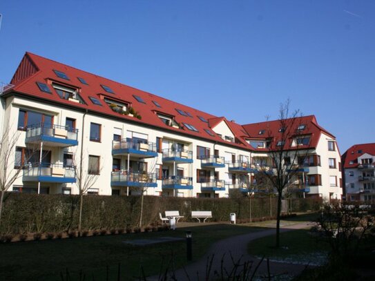 Smarter Wohnen! Schöne 2-Zi.-Wohnung mit Balkon in ruhiger S/W-Lage! NE-Meertal!