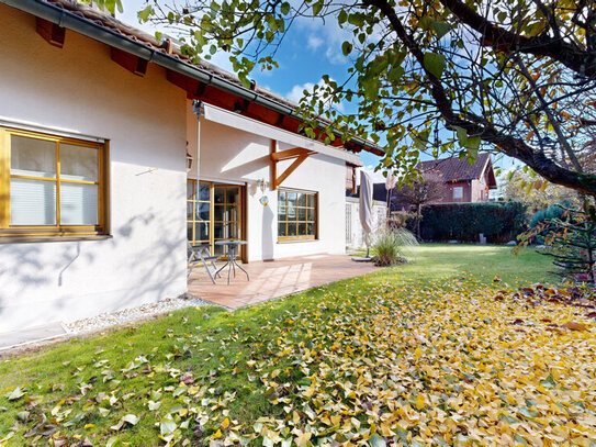 Ihr neues Zuhause in Ottobrunn / Riemerling: Stilvolle 5 Zimmer Doppelhaushälfte mit Gartenparadies