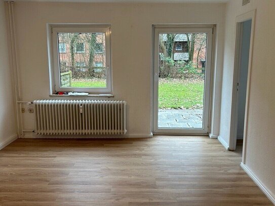 "Bezugsfreie 2-Zimmer-Wohnung mit Terrasse in Kiel-Wellingdorf - Zentral & Ruhig!"