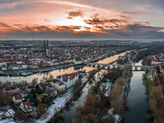 Mehrparteienhaus östlich angrenzend an Regenburg zu verkaufen