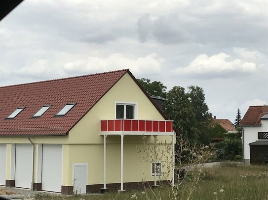 NEU wunderschöne hochwertige großzügige Wohnung mit EFH-Charakter