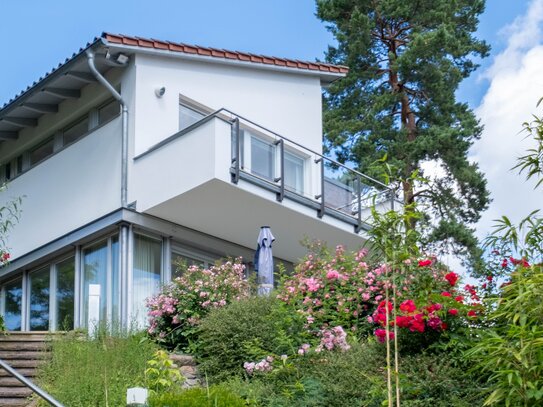 Eindrucksvolles Architektenhaus mit malerischem Weitblick