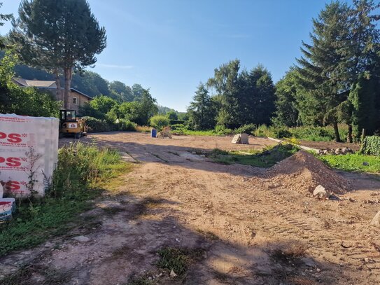 Exklusives Wohnen mit Terrasse Grundstück