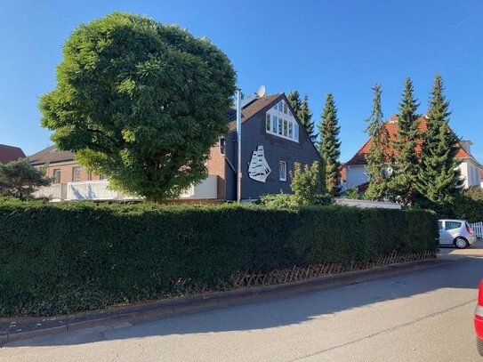 Gepflegtes 5-Zimmer-Reihenendhaus mit EBK in Brackwede, Bielefeld