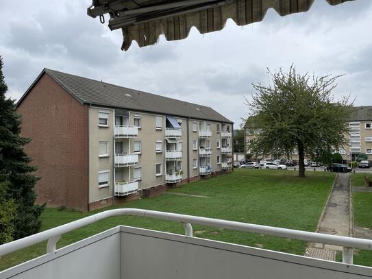 Leer stehende 3-Zimmerwohnung mit Balkon zur Selbstnutzung oder Kapitalanlage