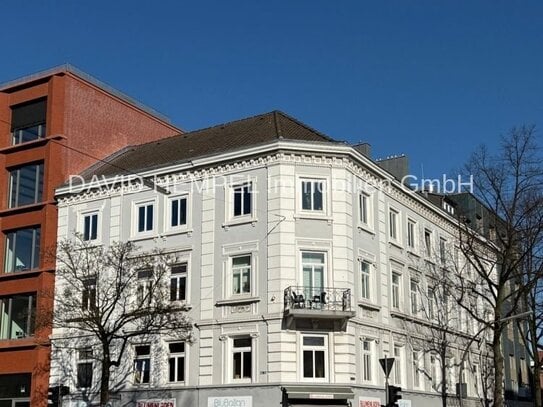 Schicke Altbauwohnung in Barmbek-Süd an der Grenze zu Uhlenhorst