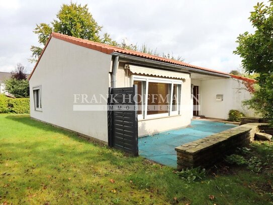 Satteldach-Bungalow mit Garage in Pinneberg