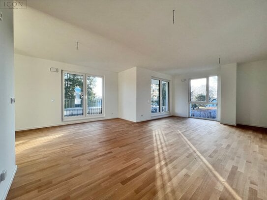 EXKLUSIVES PENTHOUSE MIT PANORAMABLICK - NUR 10 MINUTEN MIT DEM RAD ZUR ELBE