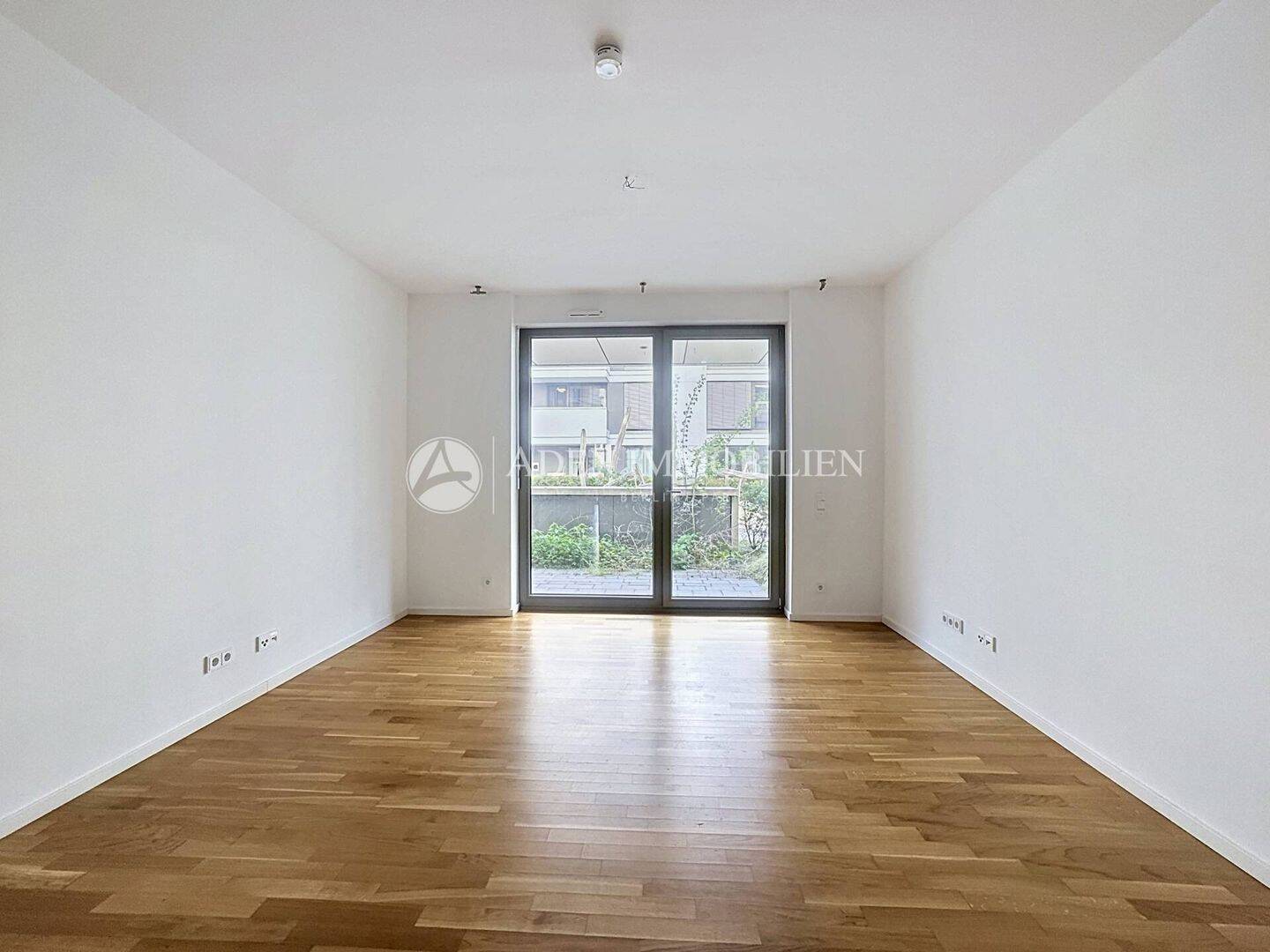 Exklusive 4-Zimmer-Neubauwohnung mit Garten, 2 Terrassen & 2 Bädern in Toplage von Berlin-Mitte - Foto 1