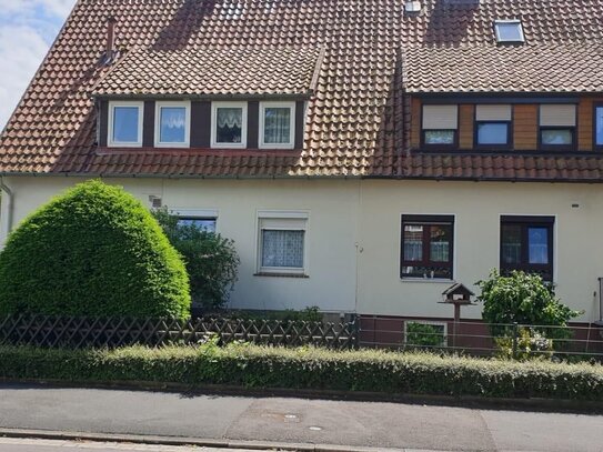 Familienfreundliche Doppelhaushälfte in Bad Pyrmont-Holzhausen, Schulstr. 45 , ruhige Lage