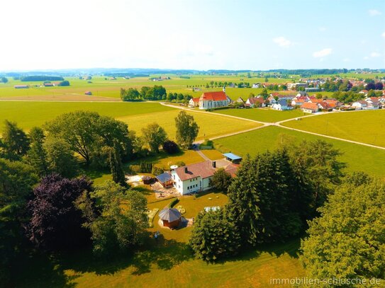 Einzigartiger Landsitz in Alleinlage mit Möglichkeit zur Tierhaltung und Selbstversorgung