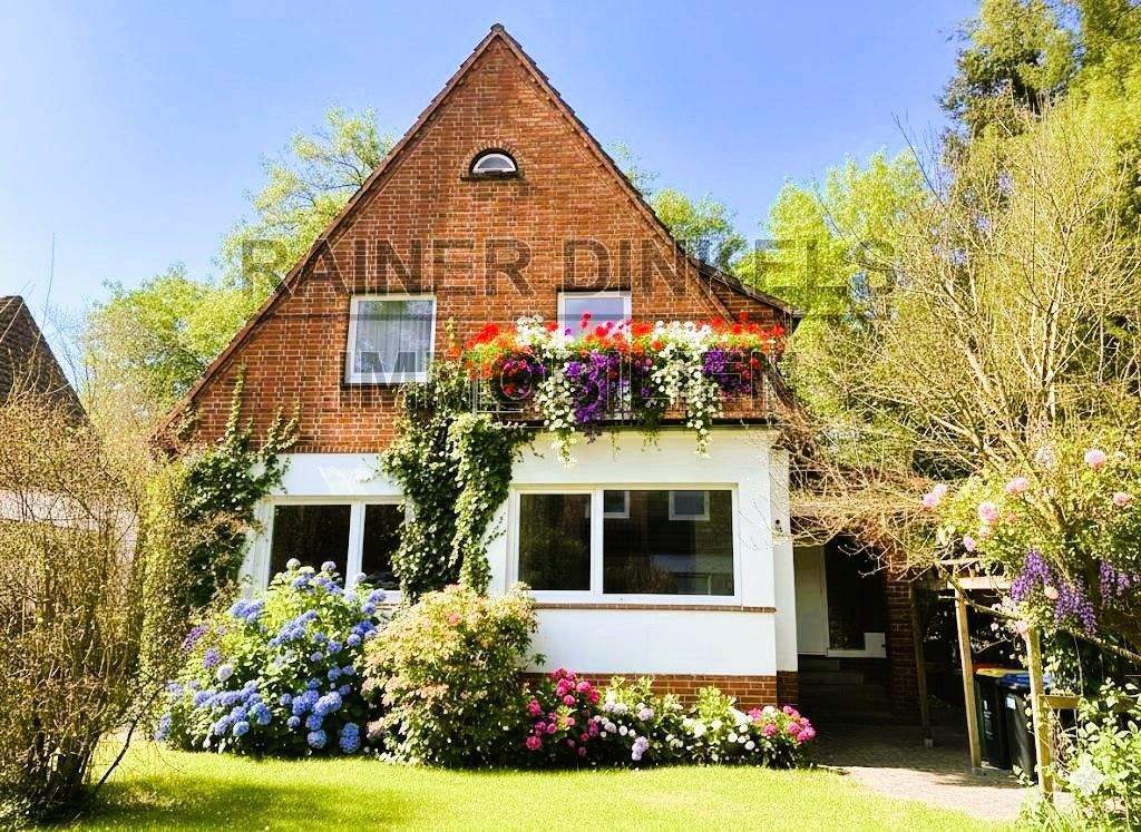 Familientraum! Bezugsfrei & überwiegend modernisiert! Einziehen und wohlfühlen!