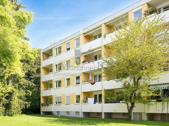 MÜNCHNER IG: Bezugsfreie, lichterfüllte 2-Zimmer-Balkonwohnung direkt am Tannhäuserpark