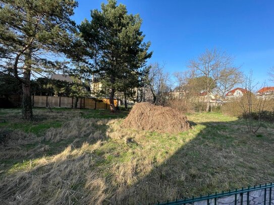 Investoren und Großfamilien aufgepasst!! Baugrundstück in ruhiger Stadtlage