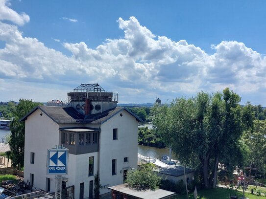 Fantastische Familienwohnung mit wunderschönem Ausblick!