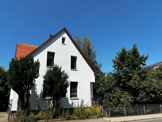 Wunderschönes freistehendes Haus zur Miete ab 01.11.2024