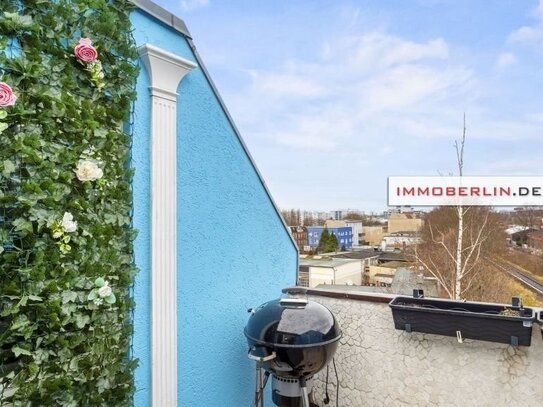 IMMOBERLIN.DE - Großzügige Wohnung mit Balkons & Westterrasse