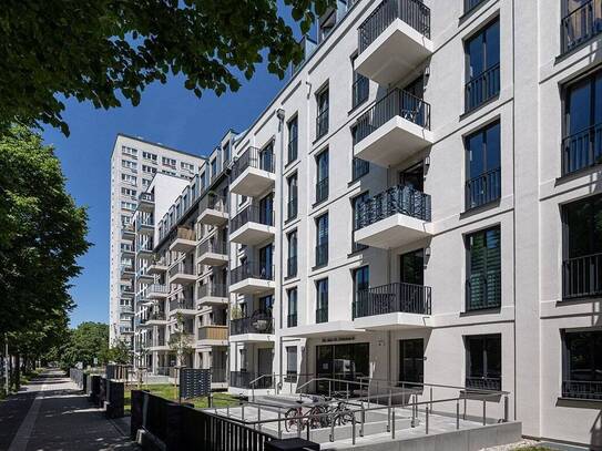 Schöne 2-Raum-Wohnung mit Balkon am Bayerischen Bahnhof, für Singles und Senioren