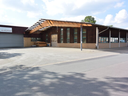 Lager-und Fertigungsgebäude mit Bürohaus in Rheine