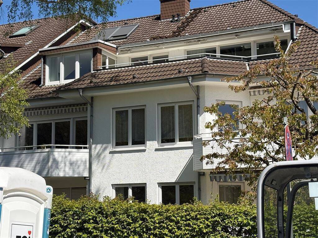                                                               Sehr hochwertige 3 ZKB Wohnung EG, mit K&uuml;che, Terrasse, Tiefgarage, 2. WC, in e&hellip;                                                       in Kirchditmold (Kassel)