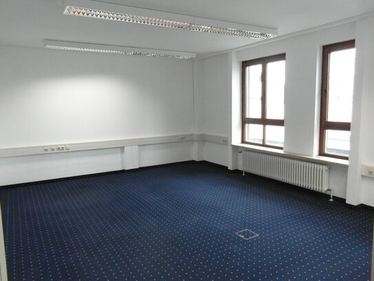 Top-Büro-Objekt! 110 m² im Münchner Süd-Westen! € 11/m²