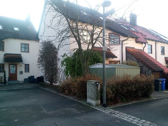 Gepflegtes Reihenendhaus in Erlangen-Kriegenbrunn