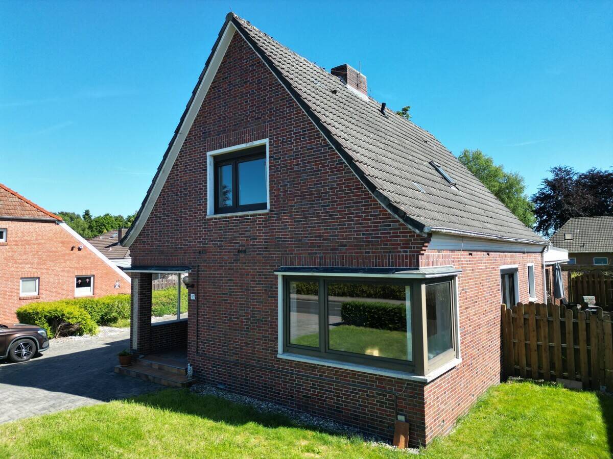 Real Estate Title Image Background