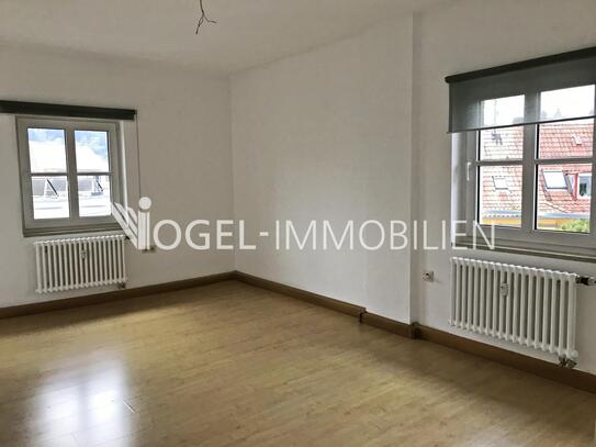 2-Zimmer-Wohnung mit Blick auf den Sanderrasen!