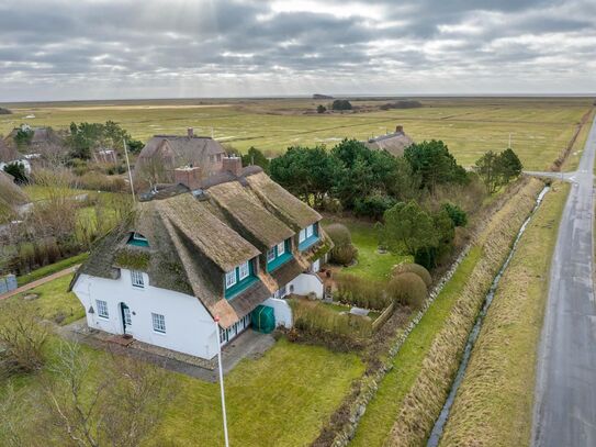 Reetgedecktes Hideaway in Deichlage + Ausblick