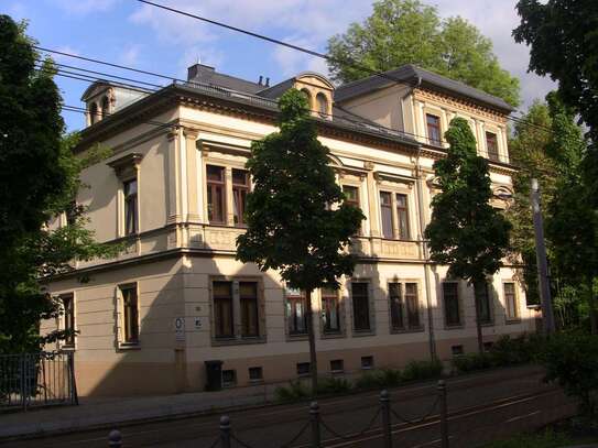 Zentrumsnahe 2-Raum-Wohnung mit Balkon! Vermietet!