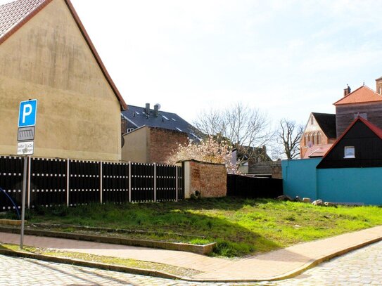 kleines Baugrundstück in zentraler Lage von Lassan