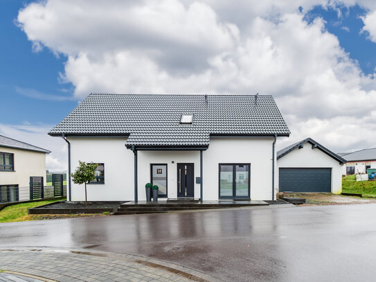 Charmant und gemütlich! Modernes Einfamilienhaus mit Fernsicht in ruhiger Lage!