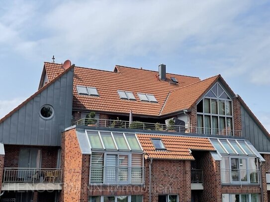 Luxuriöse Penthaus-Wohnung mit Galerie im Zentrum, mit Aufzug, Fernblick, Stellplätzen uvm.