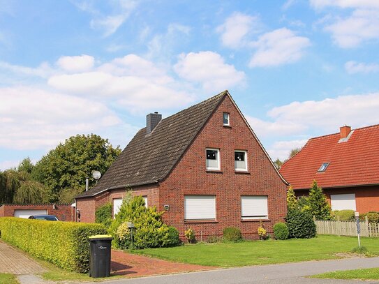 Schönes Einfamilienhaus mit großem Garten - direkt am Kanal - nähe Wiesmoor!