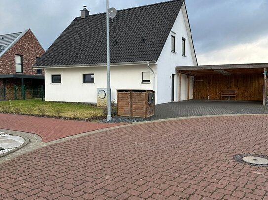 Modernes Einfamilienhaus am Mühlenbergsee