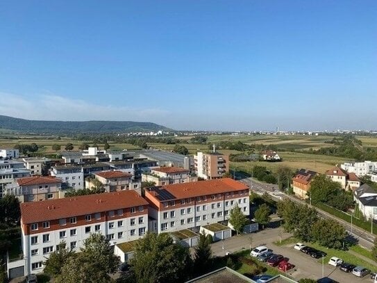 Von der Tiefgarage in den Aufzug einsteigen und diese Aussicht genießen. Keine Käuferprovision!