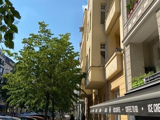 2 Zimmer Wohnung in bester Lage mit Balkon frei ab März 2025