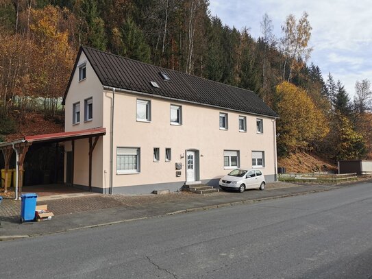 Ein-/Zweifamilienhaus in Bad Laasphe-Volkholz