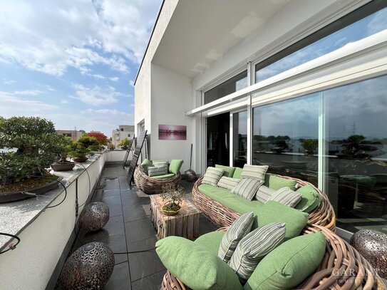 Moderne Penthouse-Wohnung mit sonnigem Weitblick!