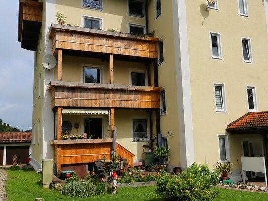 3-Zimmer-Wohnung mit großem Balkon und Einbauküche in Fischbachau/Wörnsmühl