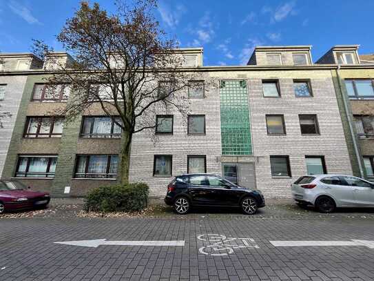 Helle 4-Zimmer-Wohnung mit Wintergarten im 3. Obergeschoss in Ratingen-Mitte