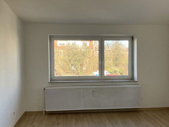 Schöne und helle 1-Zimmer Wohnung in Tübingen - frisch renoviert!